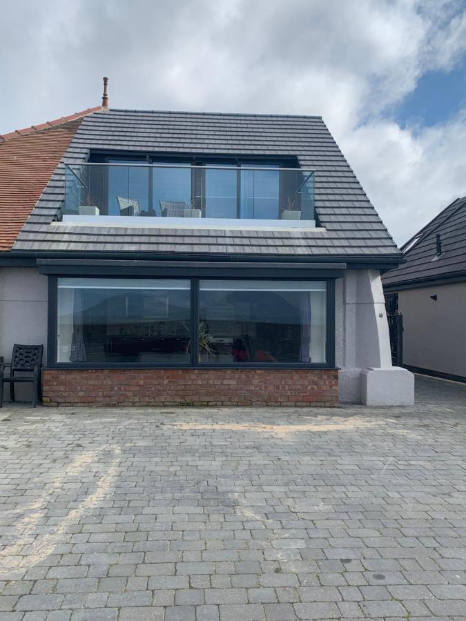 Beach View Apartment With Balcony And Sea View - Pet Friendly Cleveleys Exterior foto